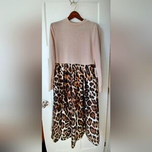 NWT The Dawni Pocket Dress